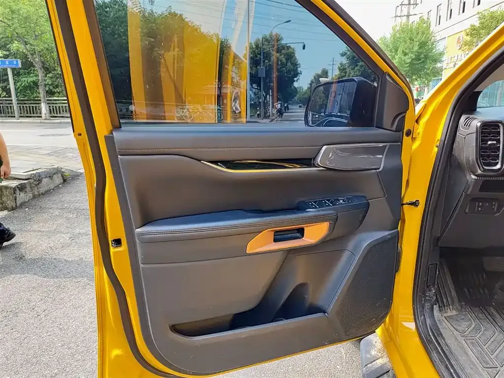 Ford Ranger — фото 8