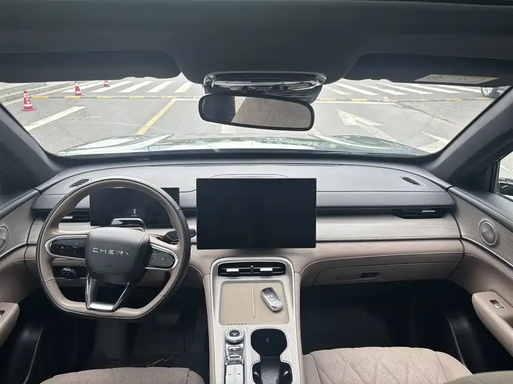 Chery Tiggo 8 PLUS — фото 2
