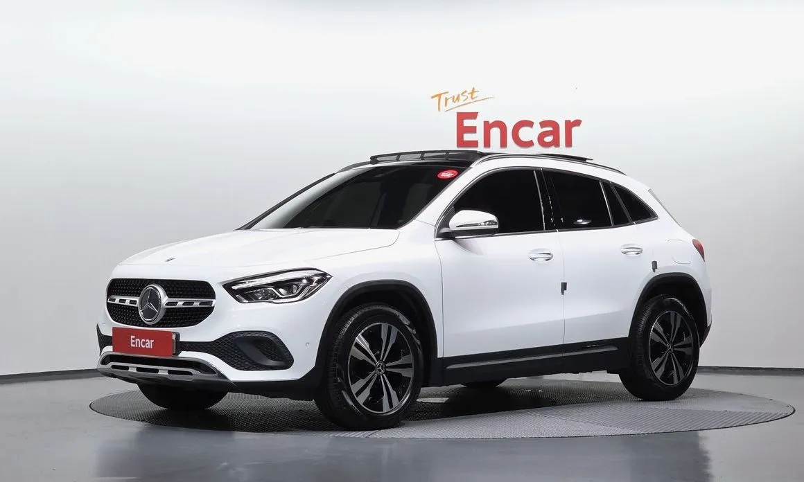Mercedes-Benz GLA-Class — фото 1