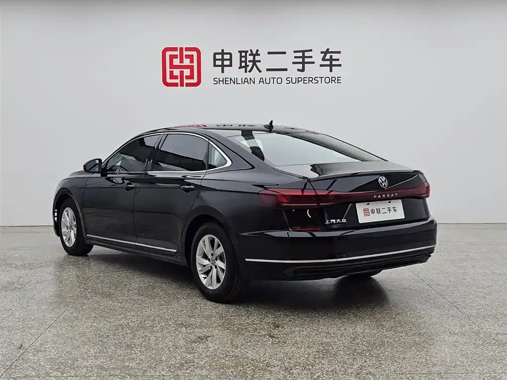 Volkswagen Passat — фото 8