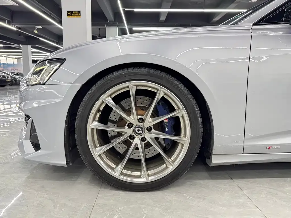 Audi A6 (Import) — фото 3