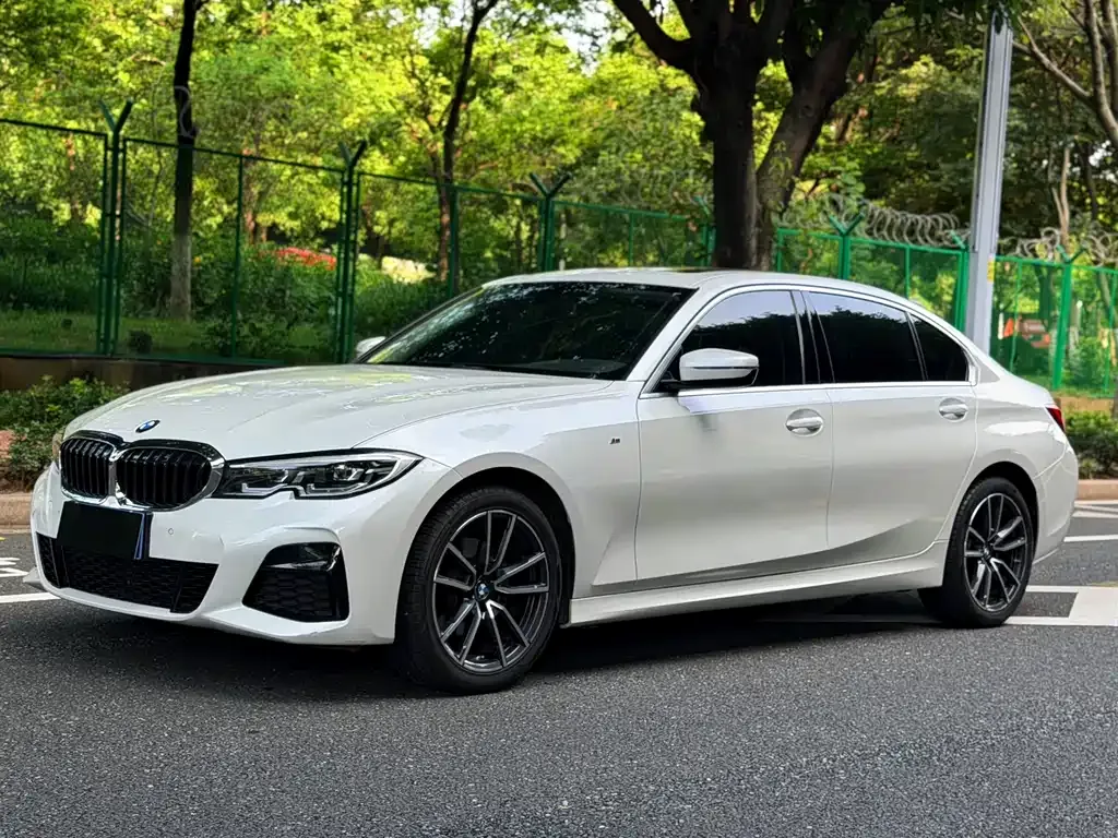 BMW 3 Series — фото 1