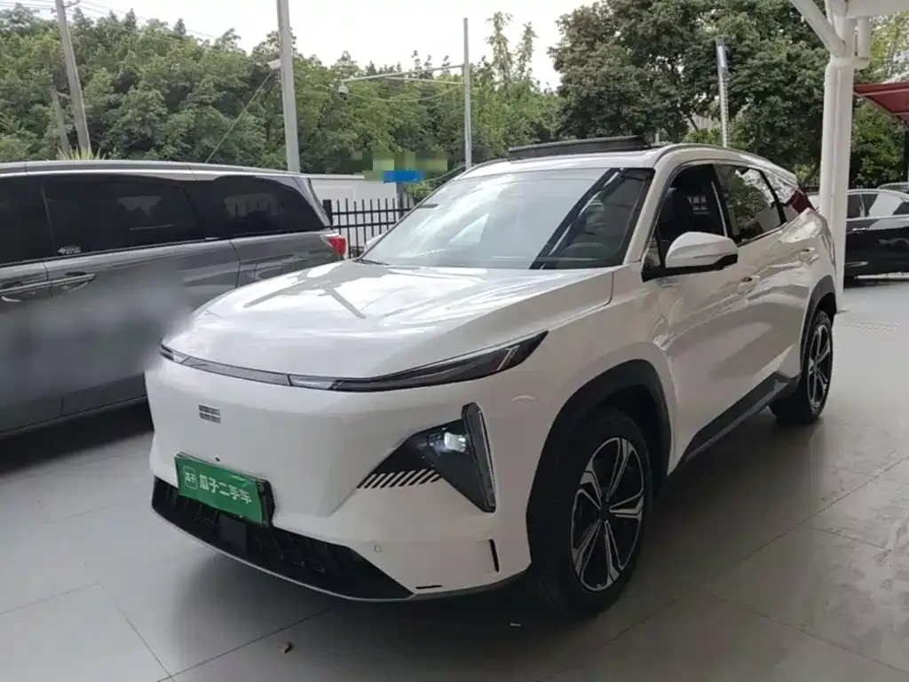 Geely Galaxy L7 — фото 1