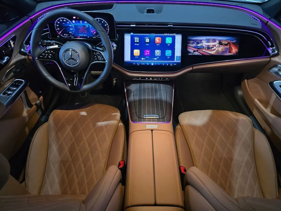 Mercedes-Benz E-Class — фото 10
