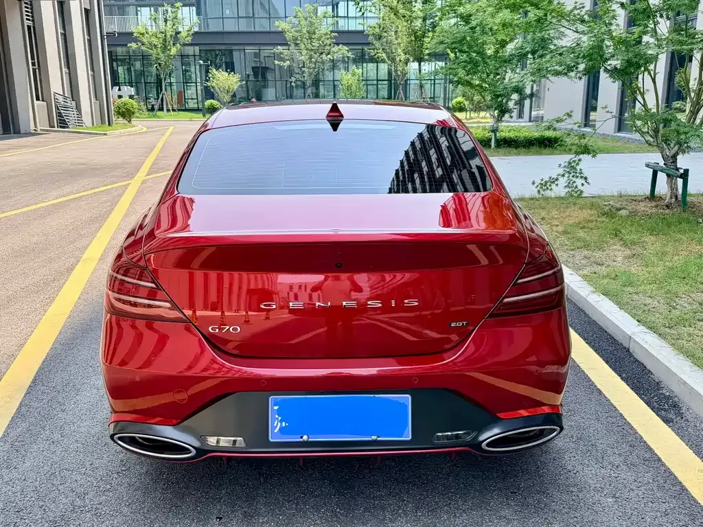 Genesis G70 — фото 9