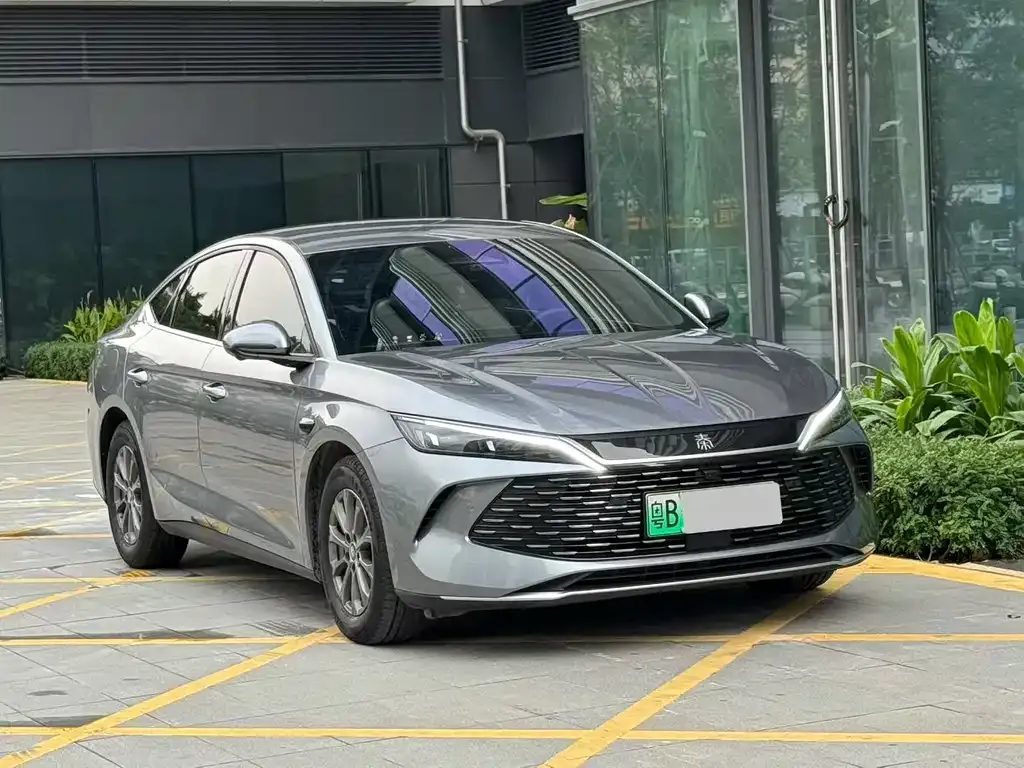 BYD Qin L — фото 4