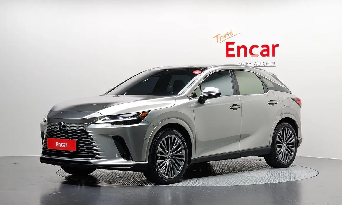 Lexus RX — фото 1