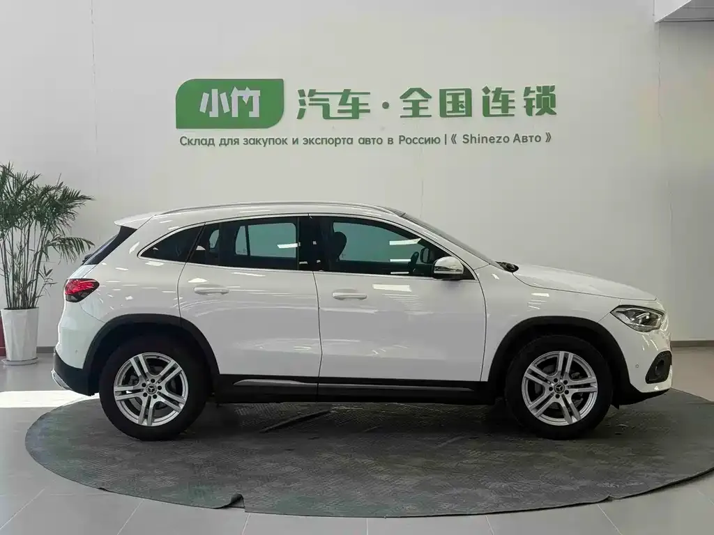 Mercedes-Benz GLA — фото 9