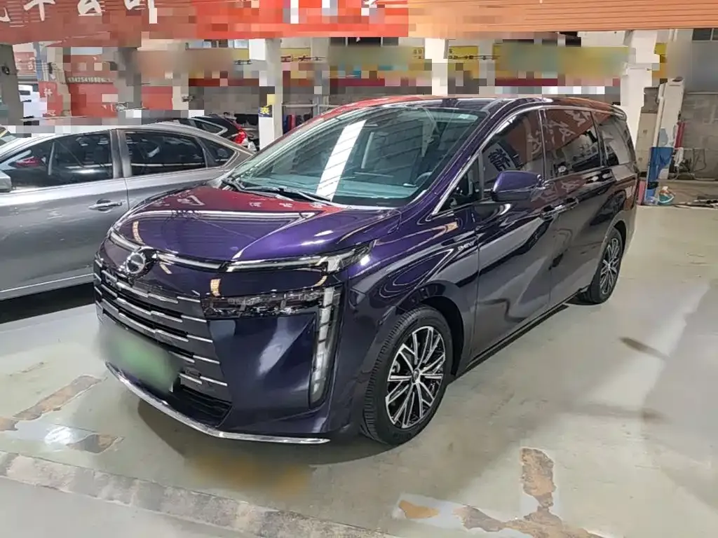 GAC Motor 传祺E8 PHEV — фото 6