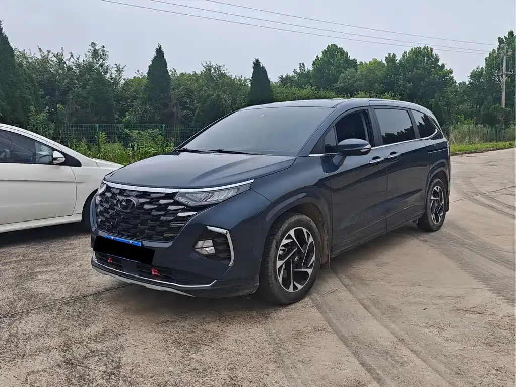 Hyundai Custo — фото 1