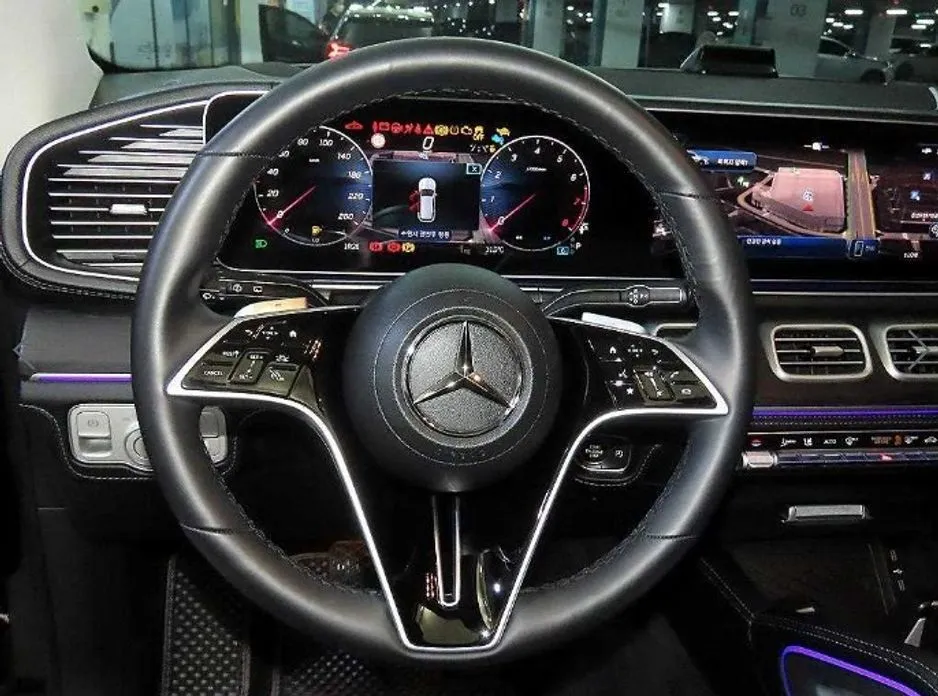 Mercedes-Benz GLE-Class — фото 5