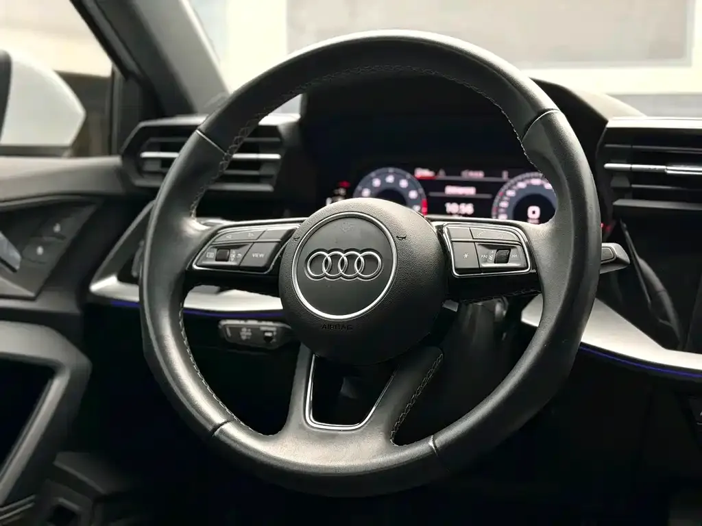 Audi A3 — фото 7
