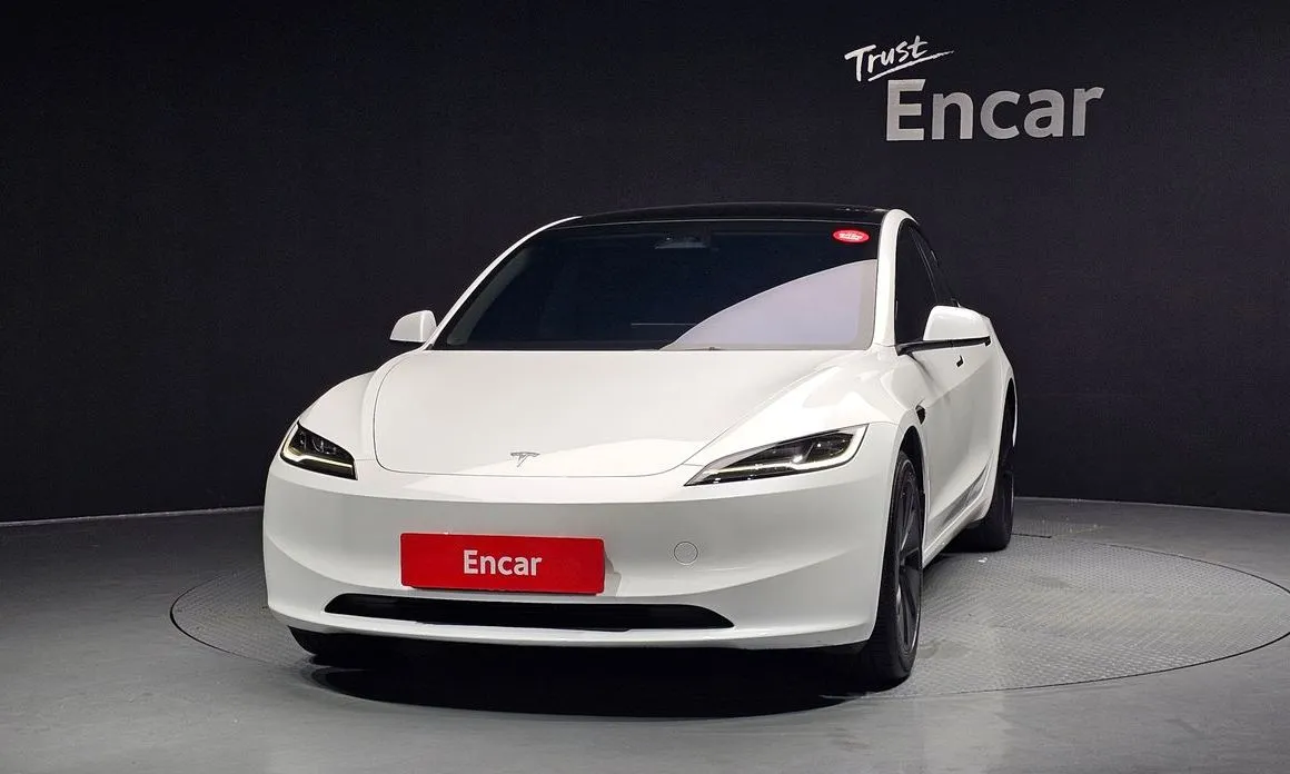 Tesla Model 3 — фото 2