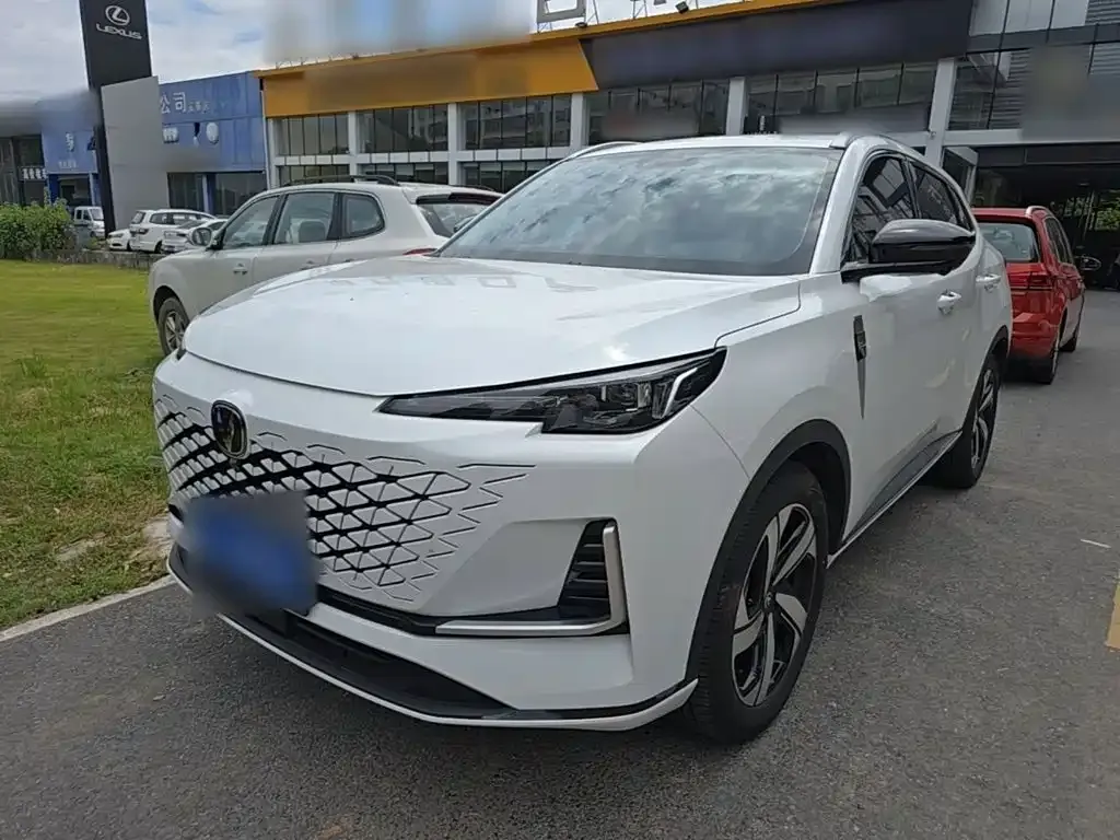 Changan CS55PLUS — фото 1