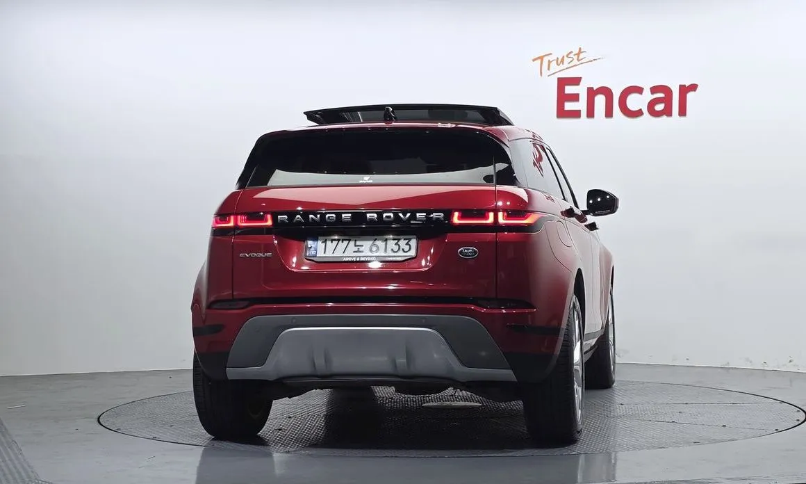 Land Rover Range Rover Evoque — фото 4