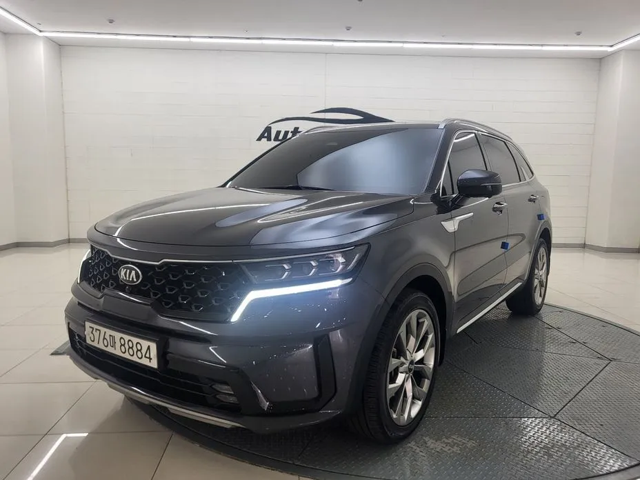 Kia Sorento — фото 1