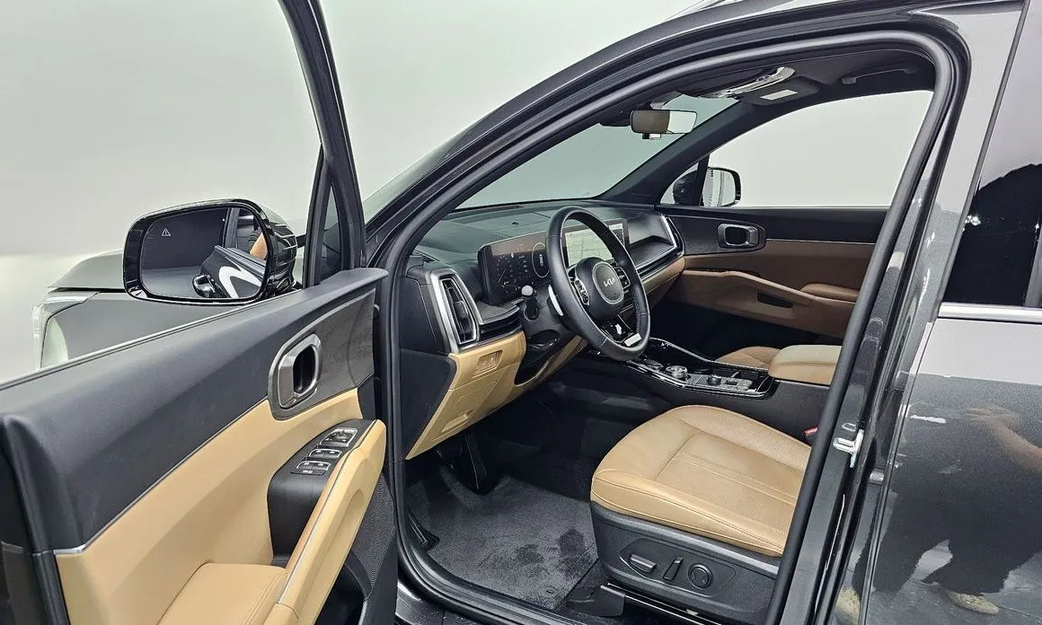 Kia Sorento — фото 6