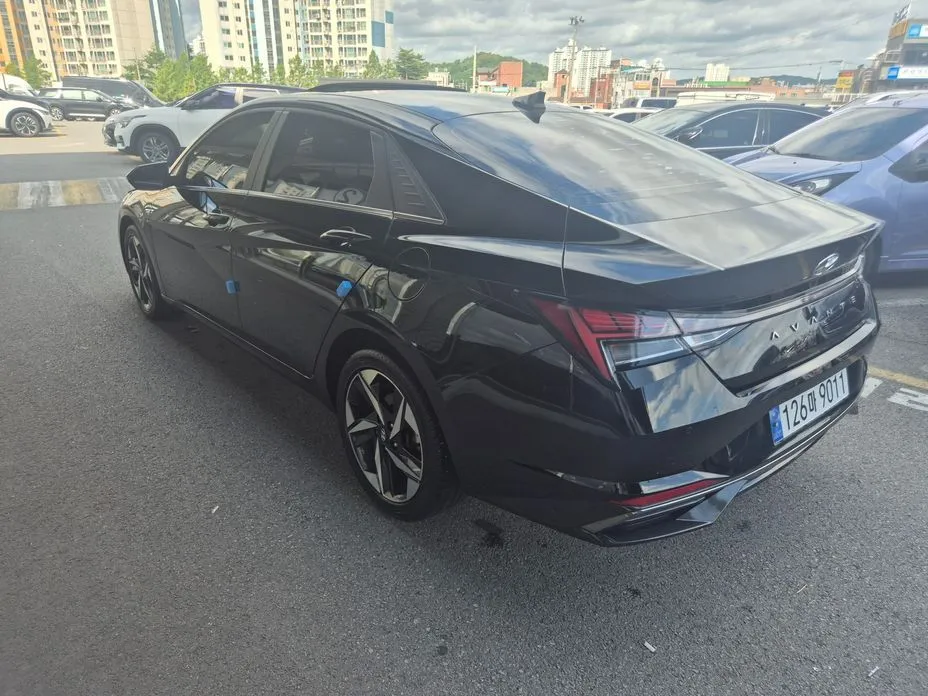 Hyundai AVANTE — фото 4