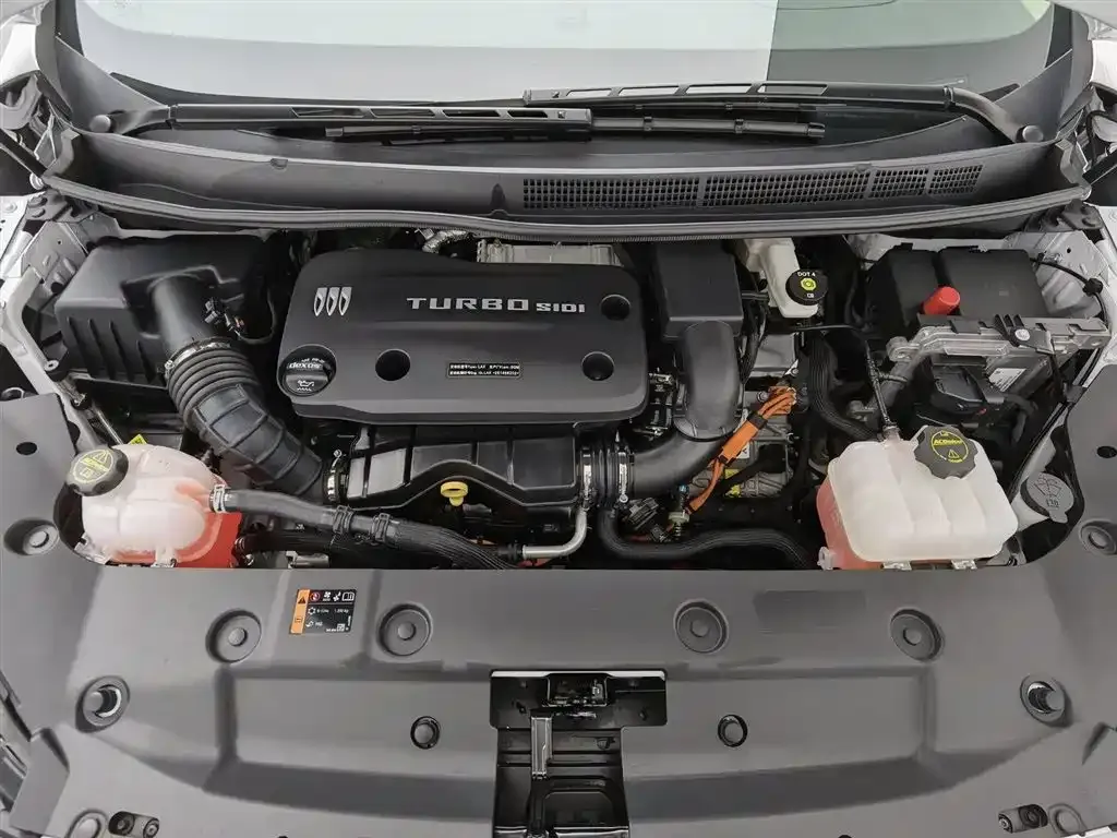 Buick GL8 Hybrid — фото 9