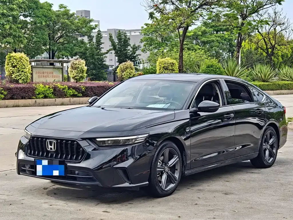 Honda Inspire — фото 1