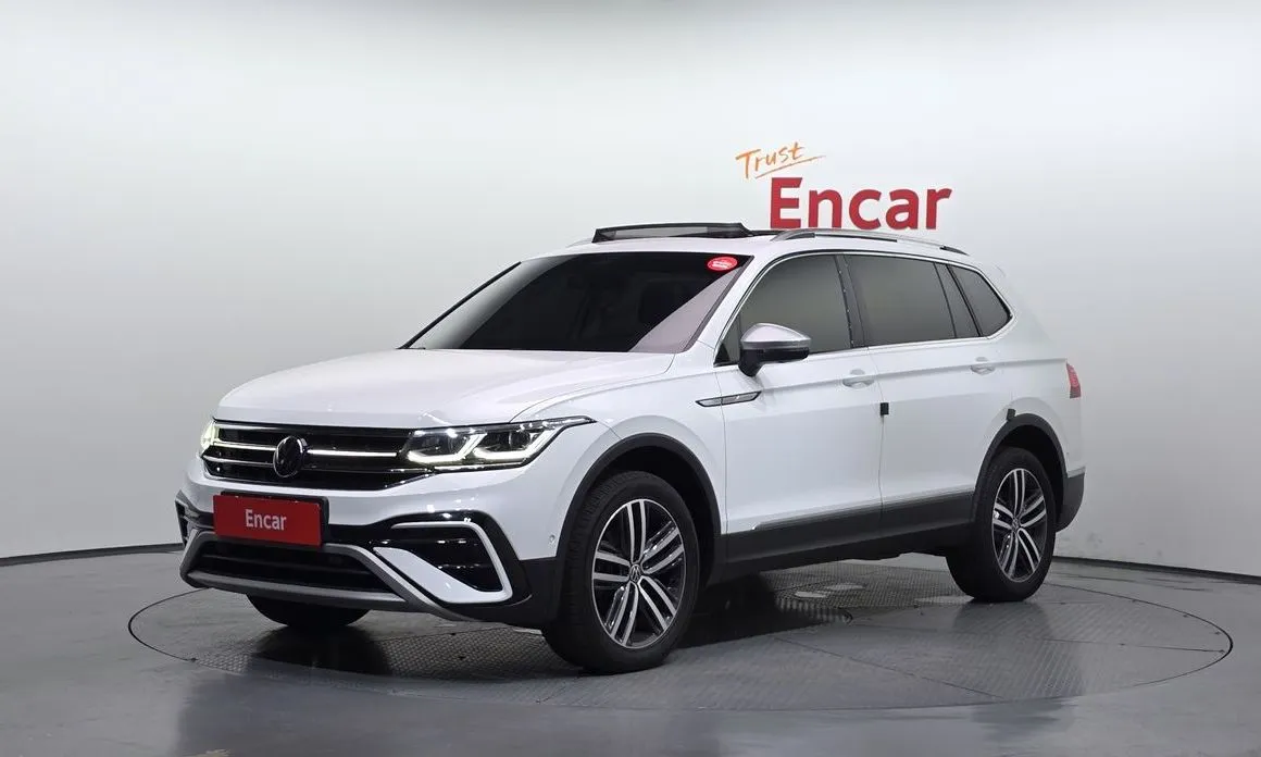 Volkswagen Tiguan — фото 1