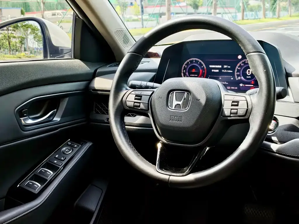 Honda Accord — фото 2