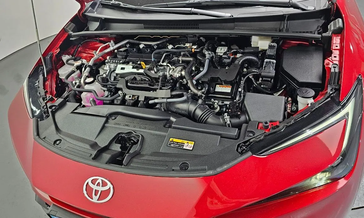 Toyota Prius — фото 10