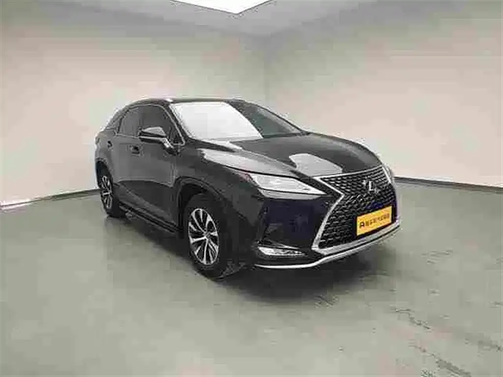 Lexus RX — фото 5