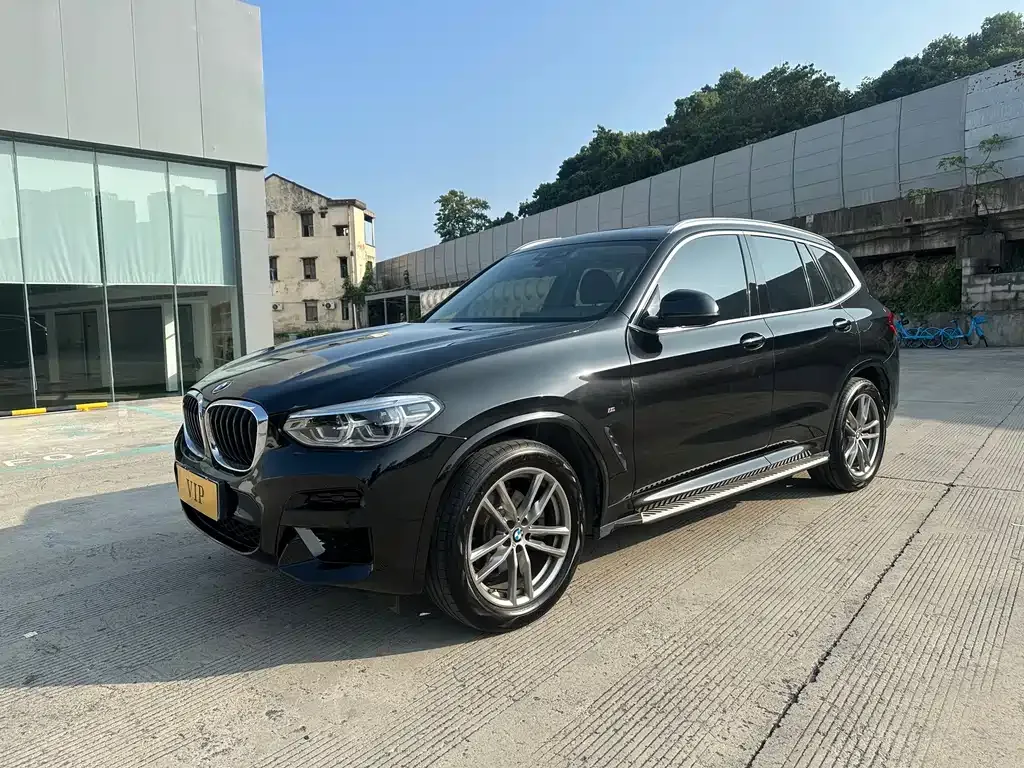 BMW X3 — фото 1