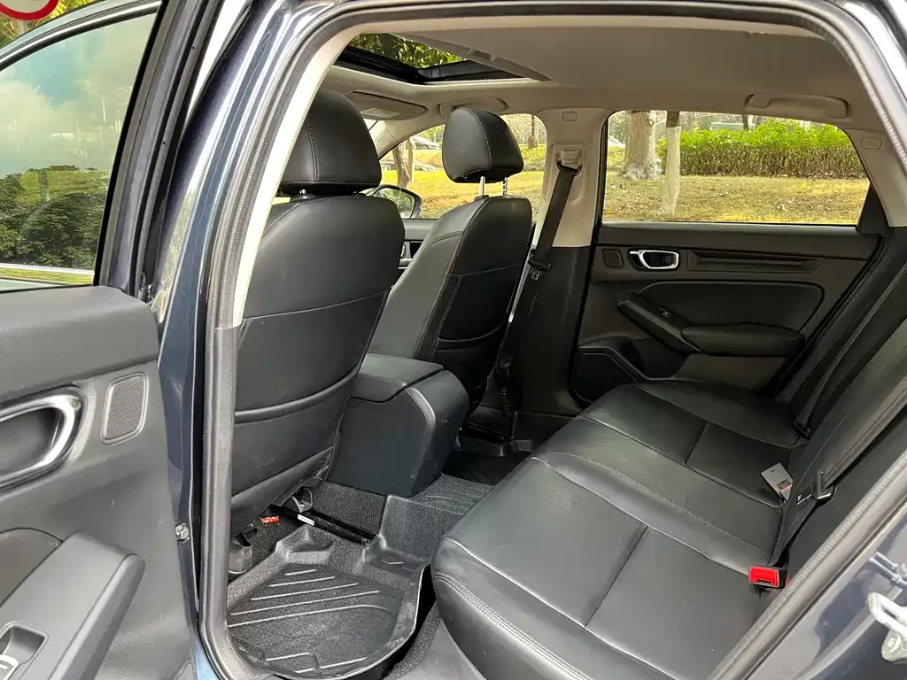 Honda Civic — фото 9