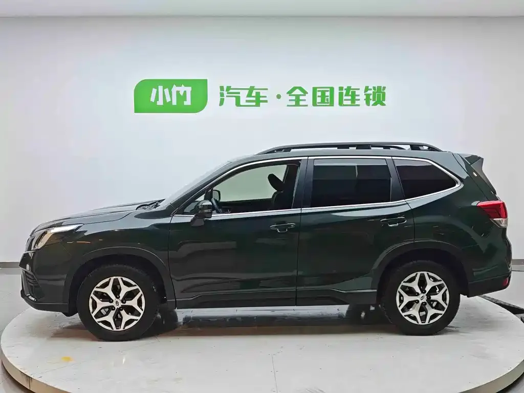 Subaru Forester — фото 6