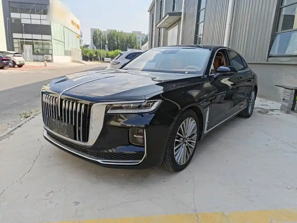 Hongqi H9 — фото 1