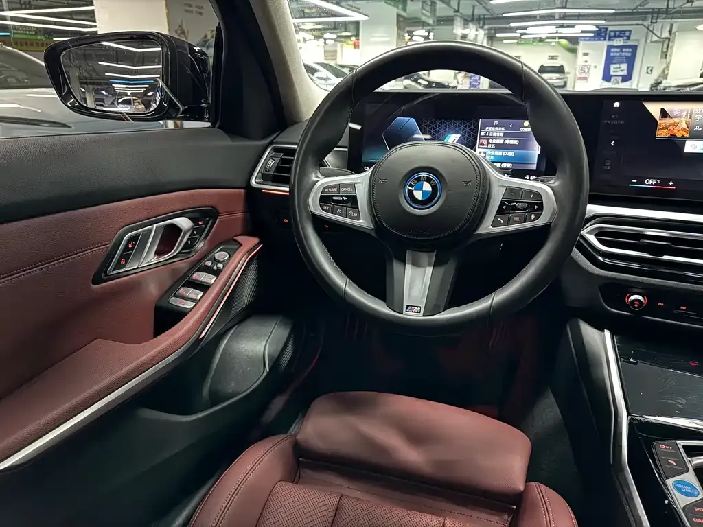 BMW i3 — фото 7