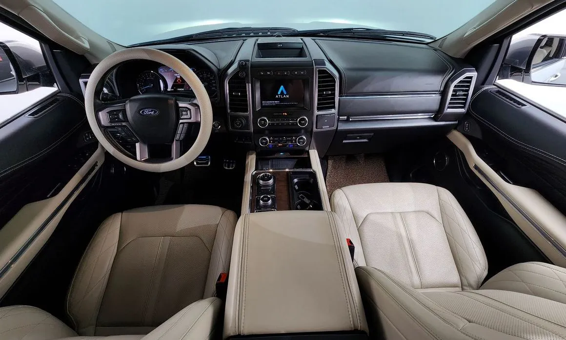Ford Expedition — фото 10