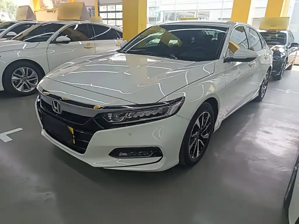 Honda Accord — фото 5