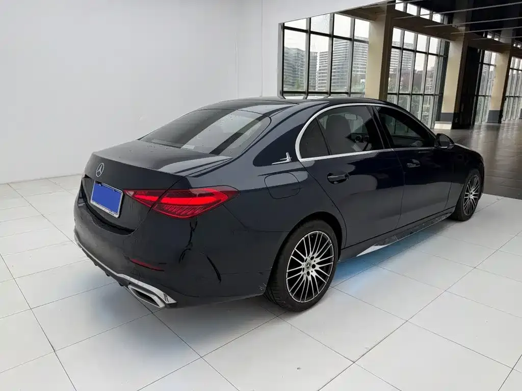 Mercedes-Benz C-Class — фото 10
