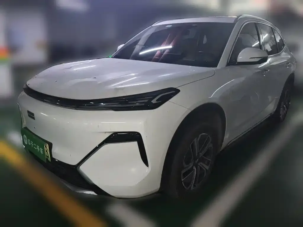 Geely Galaxy Xingjian 7 — фото 1
