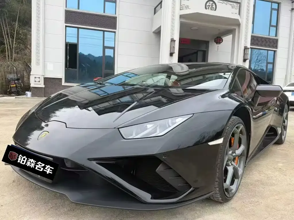 Lamborghini Huracan — фото 1