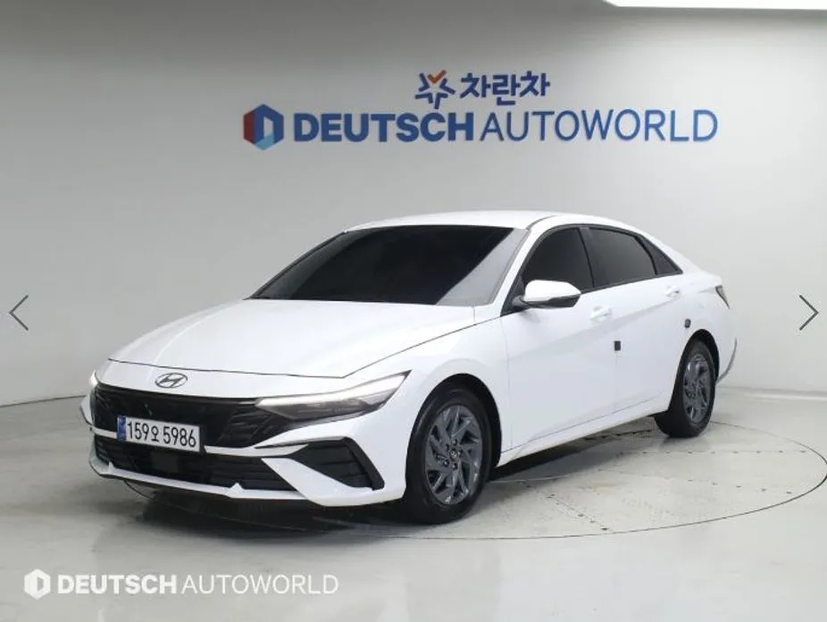 Hyundai AVANTE — фото 1