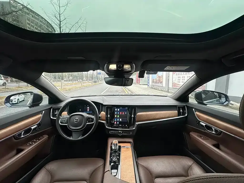 Volvo S90 — фото 9