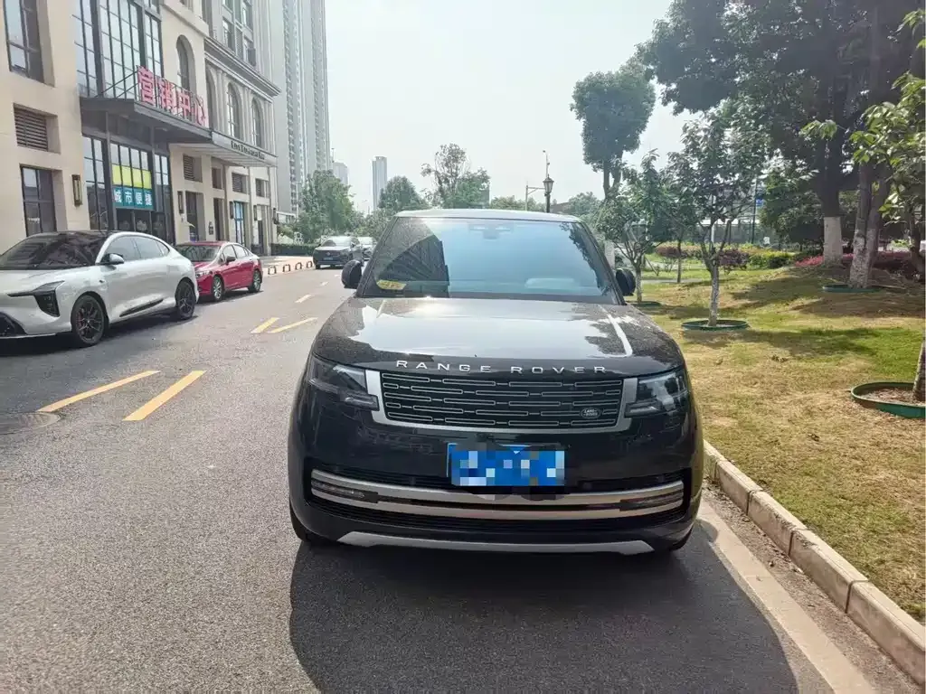 Land Rover Range Rover — фото 1