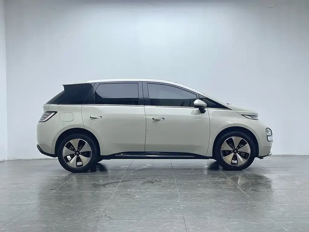 Baojun Yunduo — фото 7