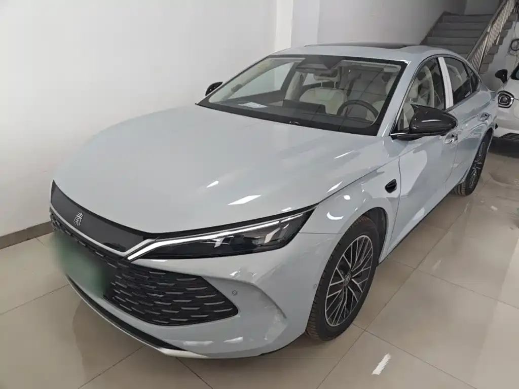 BYD Qin L — фото 1
