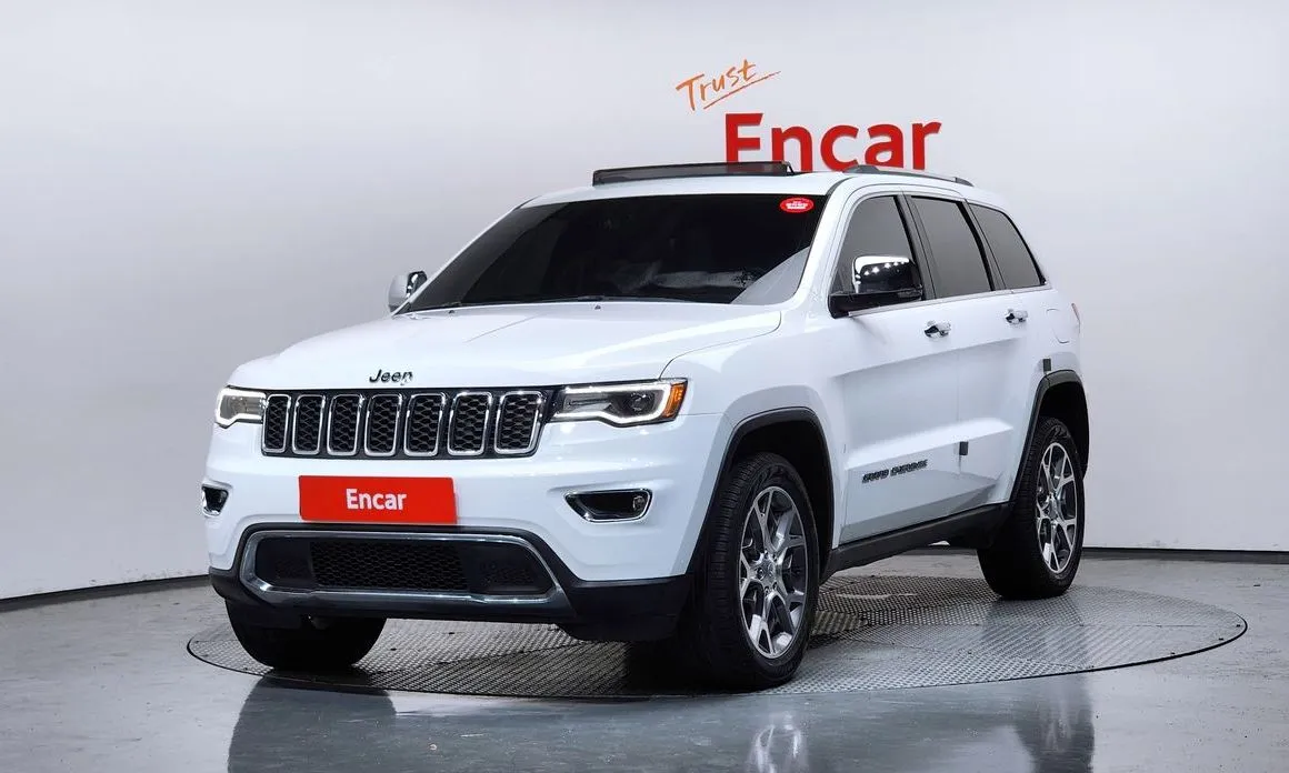 Jeep Cherokee — фото 1