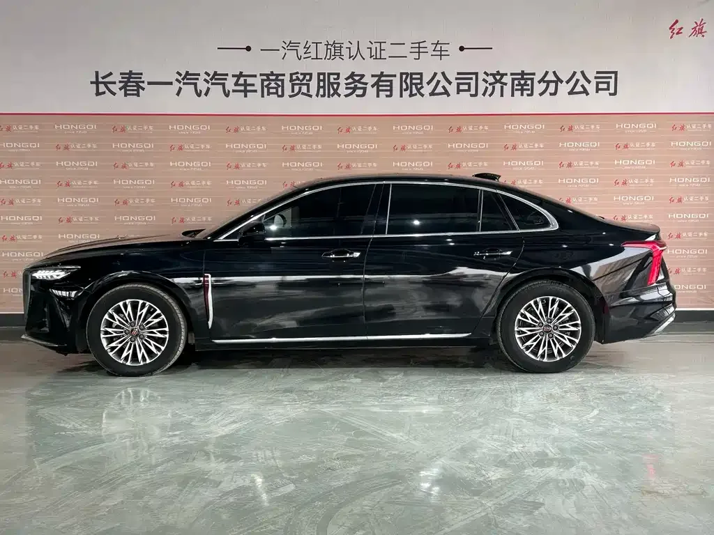 Hongqi H5 — фото 6