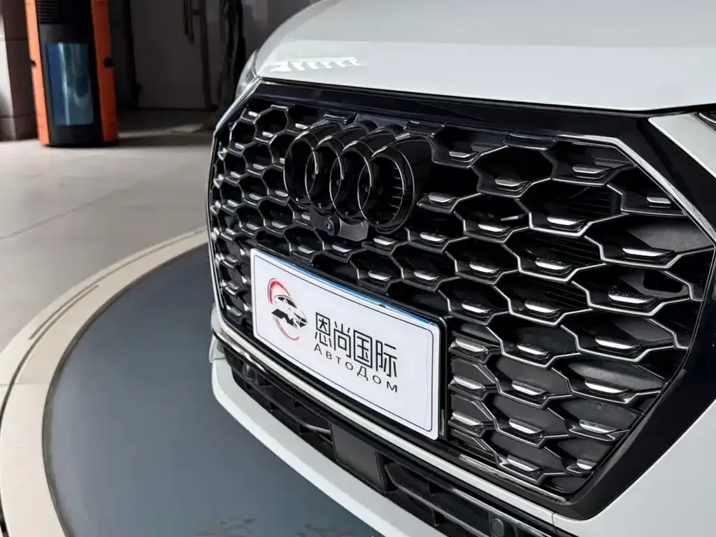 Audi Q3 Sportback — фото 4