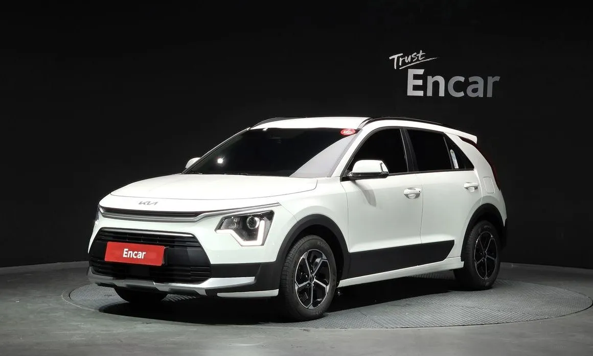 Kia Niro — фото 1