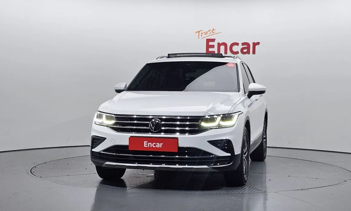 Volkswagen Tiguan — фото 2