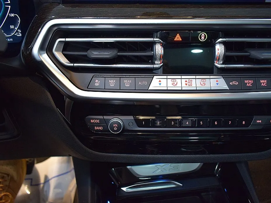 BMW X3 — фото 10