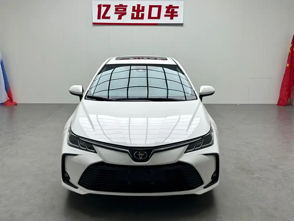 Toyota Corolla — фото 2